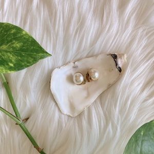 Vintage Pearl Like Clip On Earrings Women’s Earrings